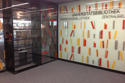 Durchgang zwischen Fachbereichsbibliothek und Universitätsbibliothek
